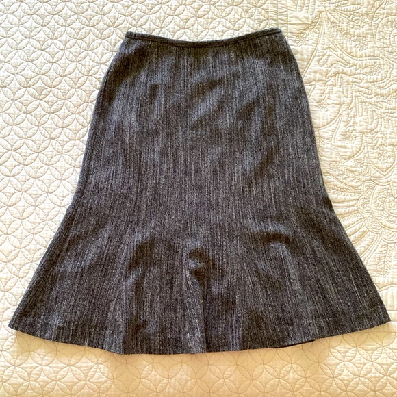 Conrad C skirt - Picture 1 of 7